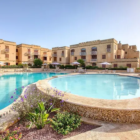 Διαμέρισμα Chambray 2bdr With Communal Pool *