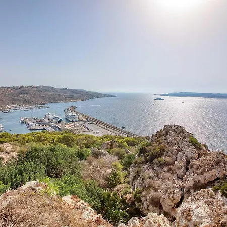 Chambray 2bdr With Communal Pool * Għajnsielem