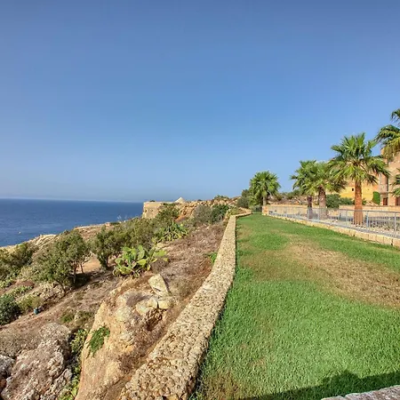 Διαμέρισμα Chambray 2bdr With Communal Pool Għajnsielem